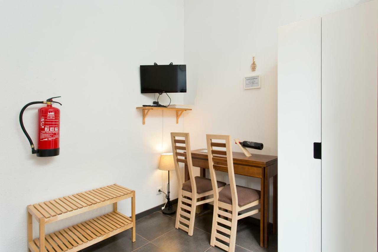 Host Wise - Cozy Quiet Flat - Trindade Station Apartman Porto Kültér fotó